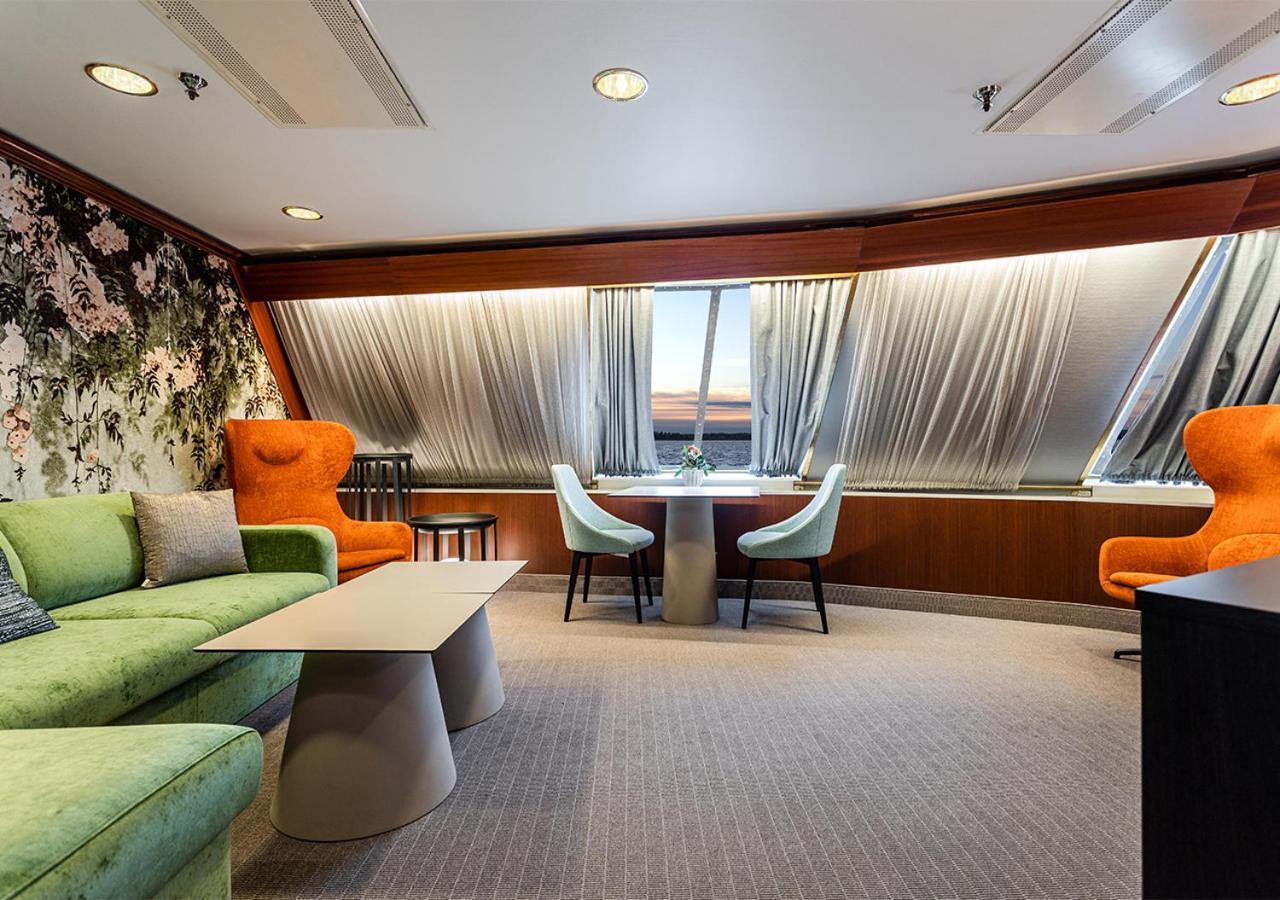Viking Line Ferry Gabriella - 2-Night Cruise Stockholm-Helsinki-Stockholm Hotel Cameră foto